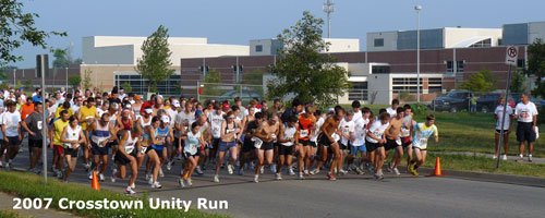 Photo of the start of the 2007 Crosstown Unity Run.