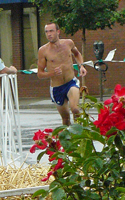 Don Wasinger rounding the last corner in the men's race.