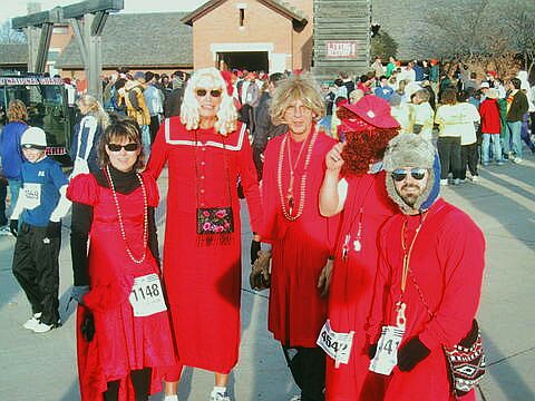 Living History Farms 10 K cross country dresses